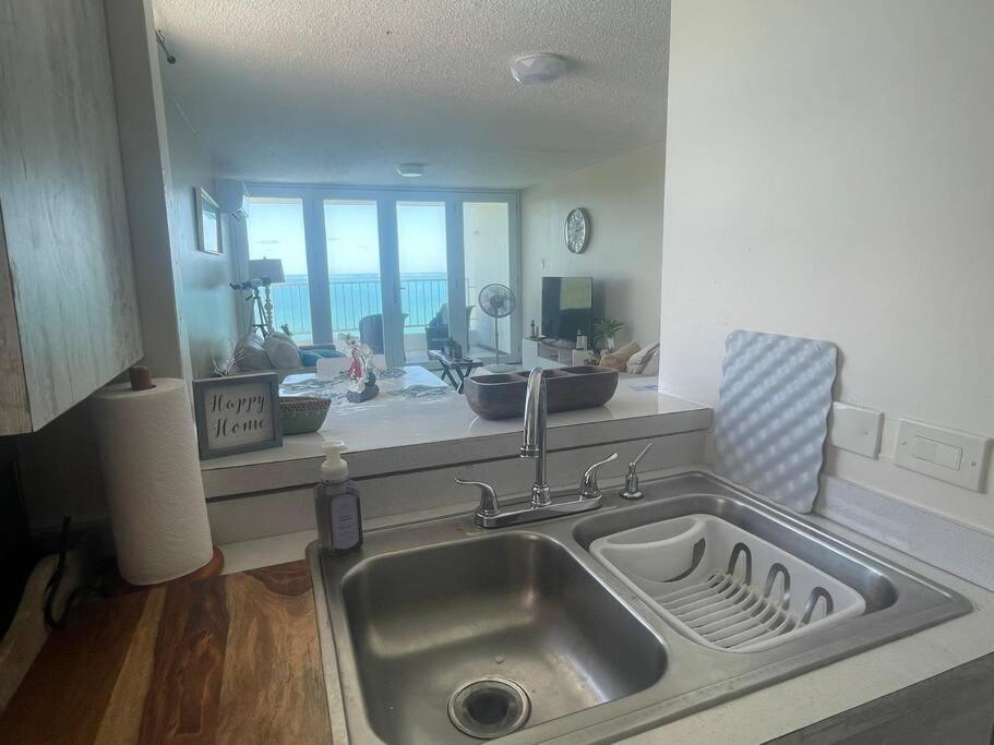 Ocean View 2 Bed 1 Bath 2 Parkings & Pool @ Dos Marinas Fajardo Apartment Exterior photo
